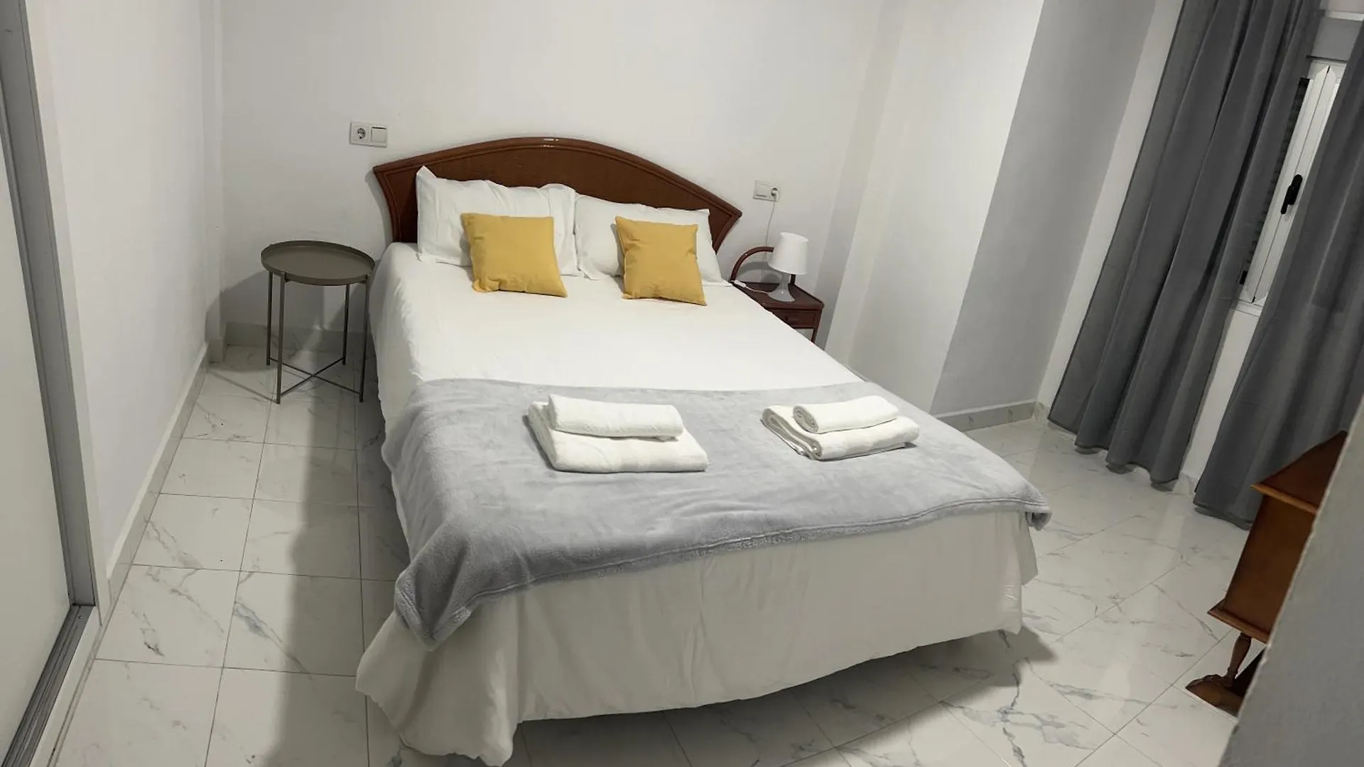 Apartamento Domingo Малага